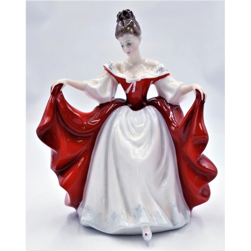 ROYAL DOULTON Large 19 1cm FIGURINE SARA HN 2265 1981 2000 Designed