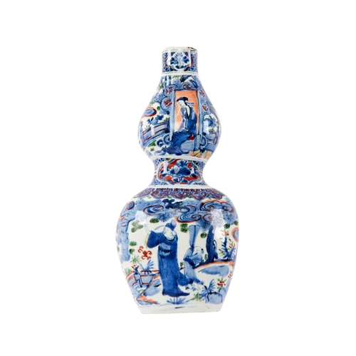 A Th Century Chinese Famille Rose Blue And White Double Gourd Wall