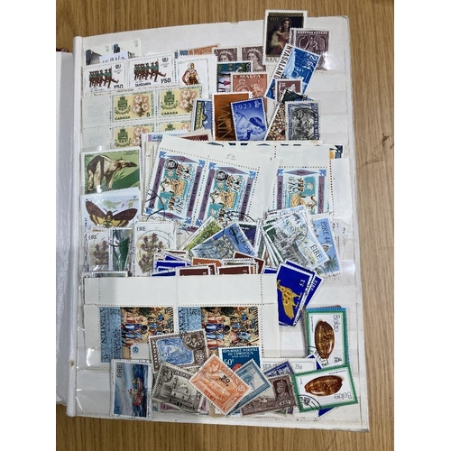 Stamps Large Accumulation Of World Stamps In Crammed Stockbook S