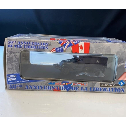 300 - Assorted lot of Hornby track and goods carriages, hand operated points, plus model of 1944 USA half ... 