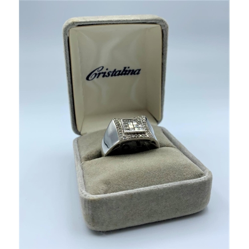 310 - 14ct white gold ring with diamonds (approx 0.72ct), weight 8.7g and size V