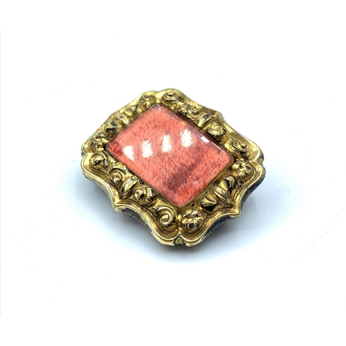 76 - Vintage Brooch, 3x2cm