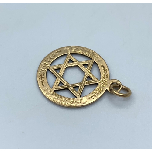 100 - 9CT Yellow Gold Star of David Pendant, 35mm diameter and weight 1.2g approx