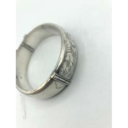 196 - 2x Vintage Silver Bangle with full Hallmarks inside bands, total weight 56.37g and 6-7cm diameter ap... 