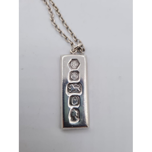 202 - 1977 Sheffield Silver Ingot on 58cm long Silver Chain, total weight 40.6g approx