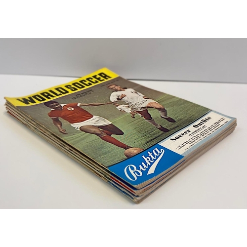 107 - 8x World Soccer Magazines (8)