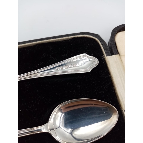 224 - Set of 6x Silver Coffee Spoons in original Velvet lined presentation box, Hallmarked Birmingham 1926... 