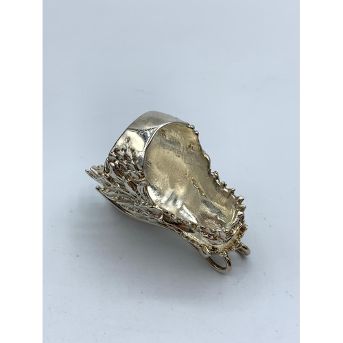 221 - Selection of Vintage Silver Rings to include a large Chinese Dragon Silver Ring (weight 44g) and 8x ... 