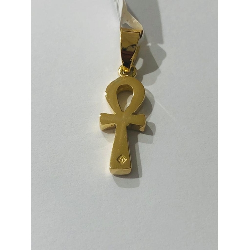 362 - 18ct yellow Gold key of life Pendant, 3cm long with bail and weight 4.7g (ECN551)