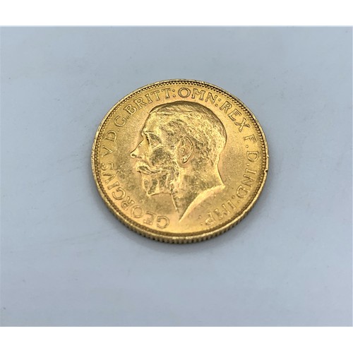 11 - 1926 Sovereign Coin, very good condition