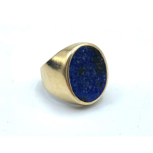 138 - 9CT Yellow Gold Gent Ring with blue stone, size R and weight 11g approx