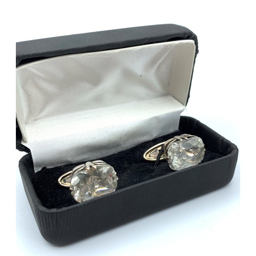 144 - Pair of Vintage 9K White Gold Cufflinks with big stones, weight 9g approx