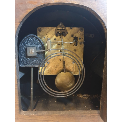 189 - Mantle Clock, 23x25cm