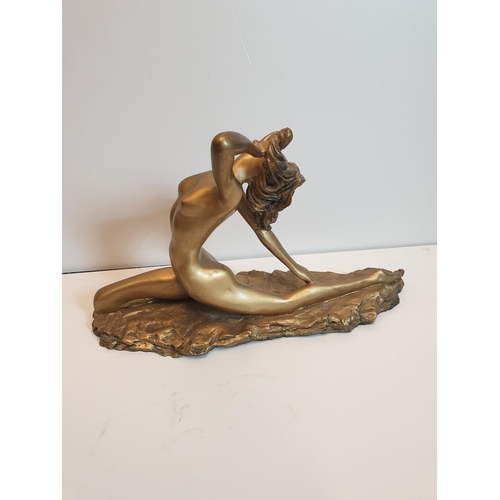 219 - Art Deco Golden Isadora Duncan Statue, 22x33cm