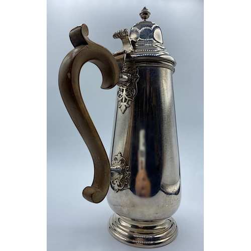 32 - Tankard Style Silver Coffee Pot made in London 1968, weight 847g and 28cm tall