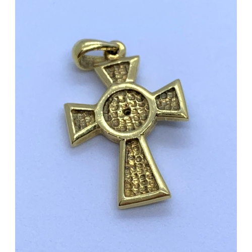 158 - 18K Gold and Blue enamel Cross Pendant, weight 4.5g