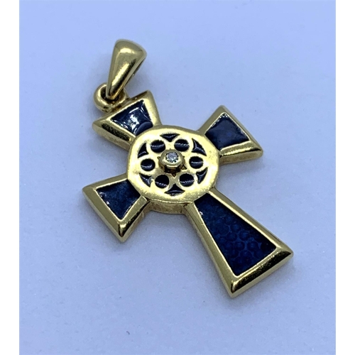 158 - 18K Gold and Blue enamel Cross Pendant, weight 4.5g