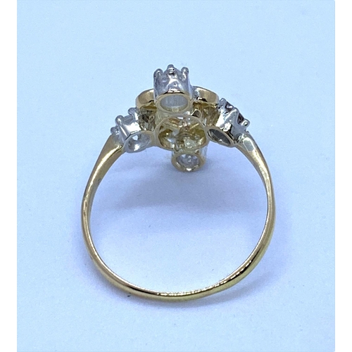 166 - 18K Edwardian Diamond Ring with small scratch on centre stone, weight 2.5g and size O