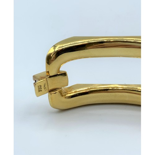 238 - 18ct White and Yellow Gold, Designer Bracelet. Weight 66.18g and 18cm long