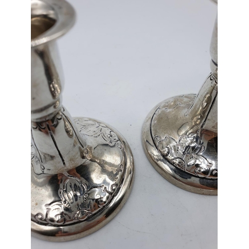 188 - Pair of Silver Candlesticks, weight 177g