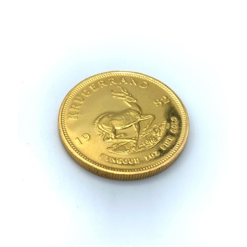 240 - Krugerrand Coin Minted in 1982 CI03 Fine Gold