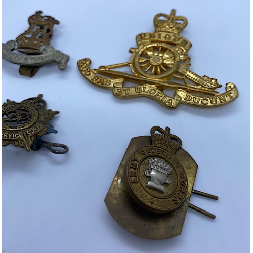 201 - 4x assorted Military Badges (4)