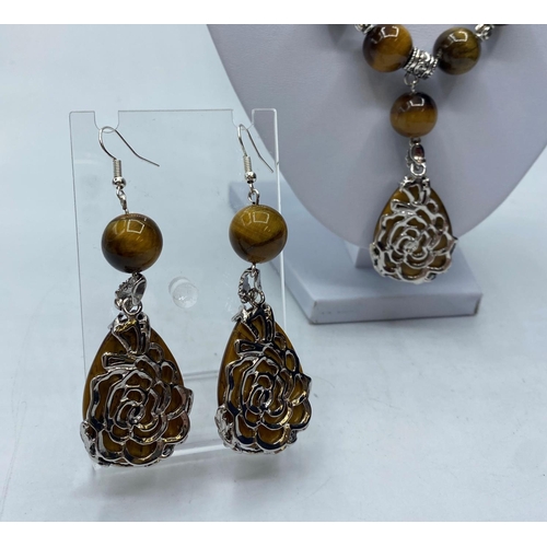 77 - A Tiger's eye Necklace and Earrings set