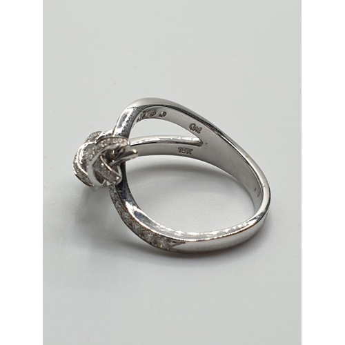 20 - 18ct White Gold Diamond Ring, weight 4.7g and approx 0.40ct diamonds, size J/K