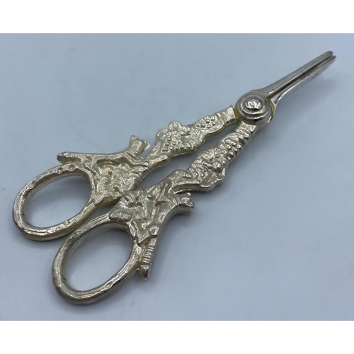 471 - Vintage Pair of White Metal Grape Scissors, 15cm and  76g approx.