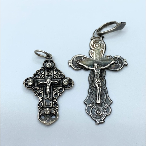 125 - 2x Silver Russian or Greek Orthodox Crucifix, 45mm and 30mm long approx, weight total 6g (2).