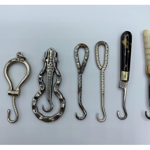 244 - 10x Victorian/Edwardian ladies Button Hooks, purse size, made from silver and white metal (10)