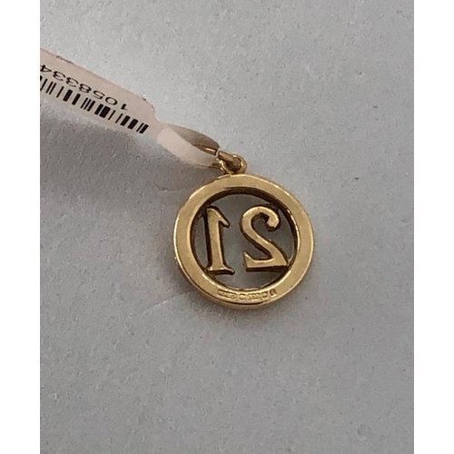 353 - 9K Yellow Gold 21 Pendant, weight 0.9g (ecn284)