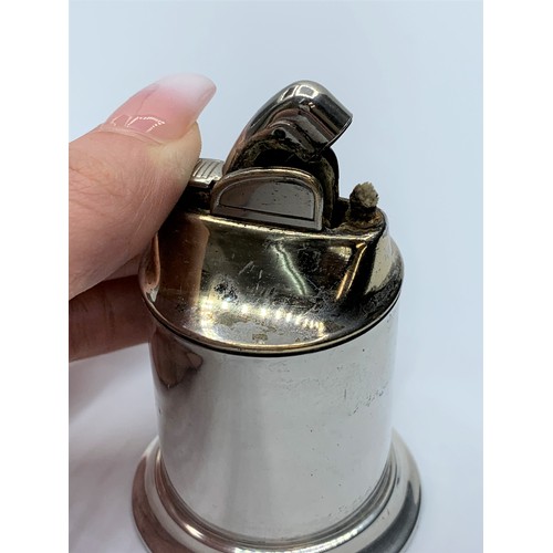 262 - Tiffany & co silver table lighter circa 1907. 7cms tall.