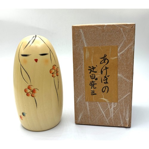 290 - Japanese Kokeshi wooden Doll produced in the traditional way, 12cm tall