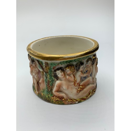 378 - 2x examples of Capodimonte China Pots, one with a lid, 7cm and 14cm tall (2)