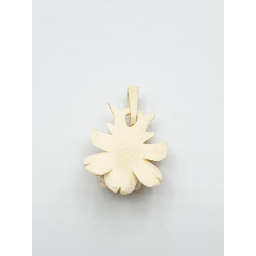 302 - Ivory rose pendant