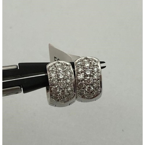 271 - Pair of 18K White Gold Earrings with 1.30ct Diamonds, weight 9.4g (ecn691)