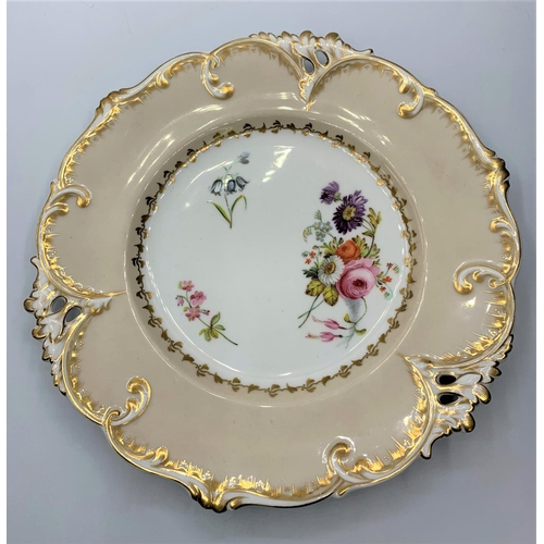 102 - H&R Daniel pierced shape plate with floral design, pattern no.6625