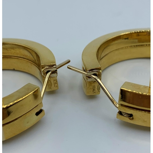 411 - 18ct gold Designer Bracelet And Earrings Set, weight 42g (4)