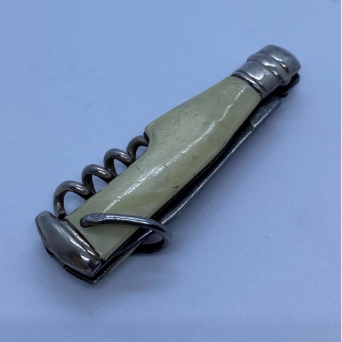 46 - Rare Vintage Coronation Pen Knife from Richards of Sheffield. Having Clear Colour Picture of Queen E... 