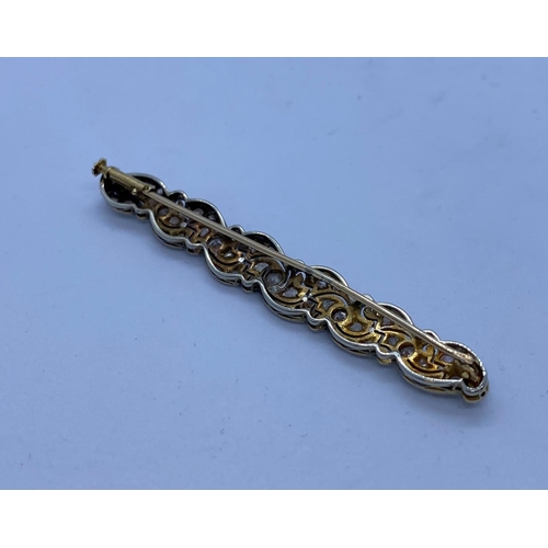 194 - Vintage French Bar Brooch with 7 Small Diamonds and Diamond Encrusted Face in 18ct White Gold, 5.8g,... 