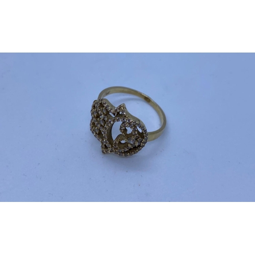 198 - 14ct Hand Ring, 3.6g, Size O.