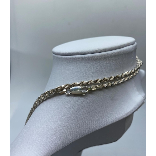 284 - Long Silver Twist Chain, 22g, 90cms.