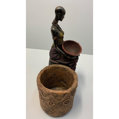 189 - Unusual African sculpture of 2 women and their cooking pots, made from clay with metallic finish. 30... 