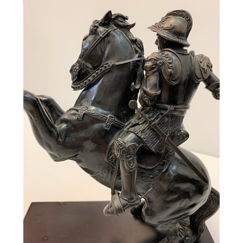 199 - Bronze statue of 'IL CAVALLO' 25cm tall (+4cm stand), weight 4.1kg