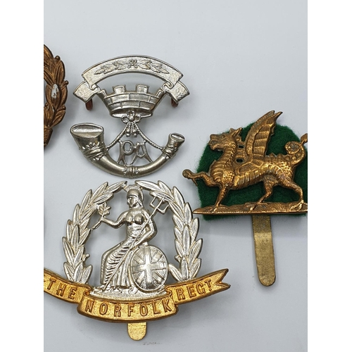 49 - 5 x British Army Territorial Cap Badges. (5)