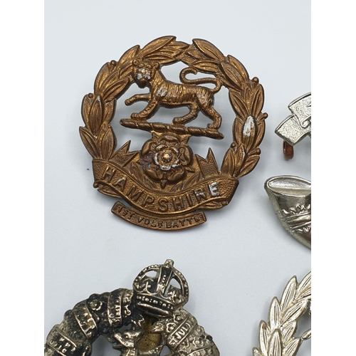 49 - 5 x British Army Territorial Cap Badges. (5)