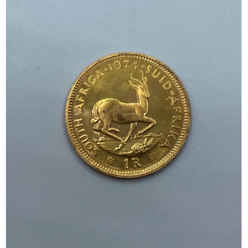 561 - South African Fine gold 1 Rand Coin 1974, weight 4g