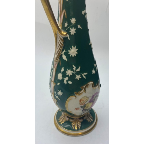 586 - H&R Daniel scent bottle in good condition, 17cm tall