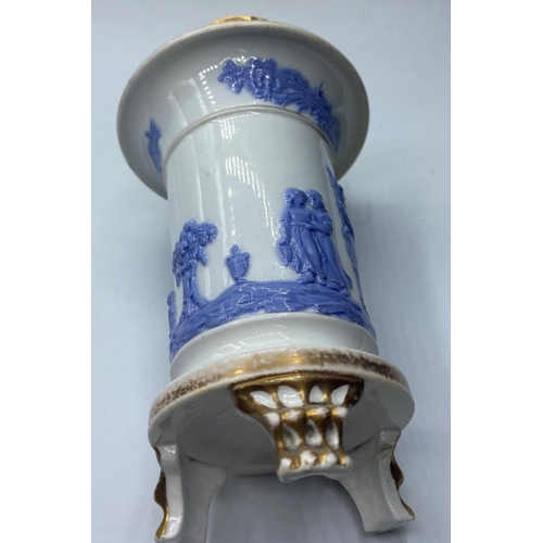 588 - Davenport 3 footed vase, 15cm tall in good condition